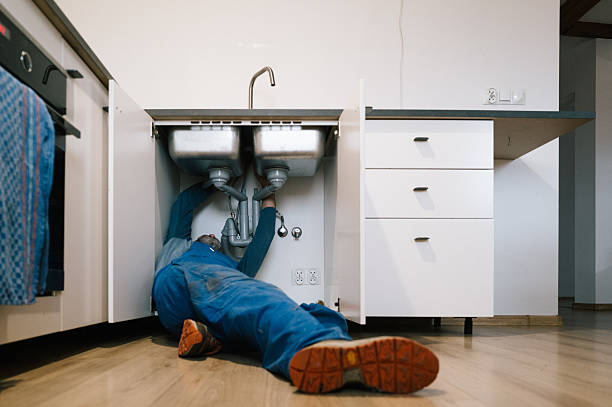 Professional Plumbing technician working in Bremo Bluff, VA